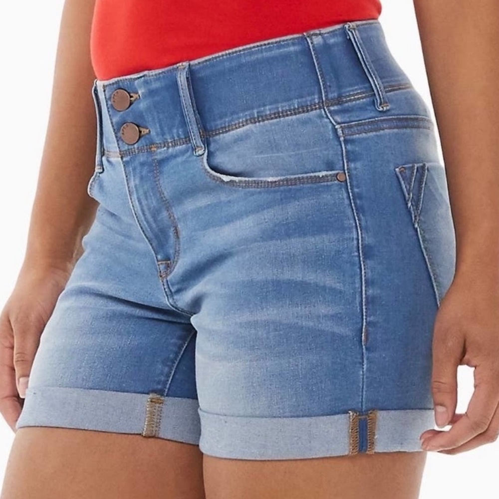 Apt 9 tummy control shorts